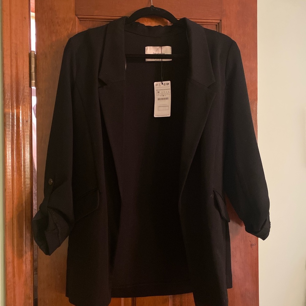 Casual black blazer! :)